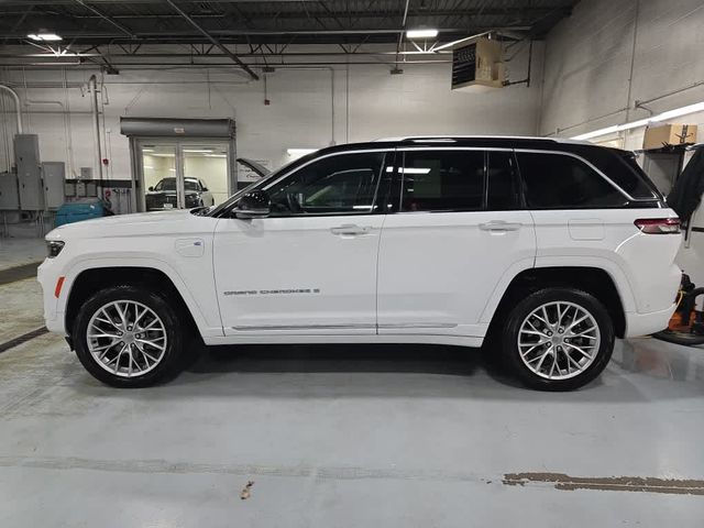 2022 Jeep Grand Cherokee 4xe Summit