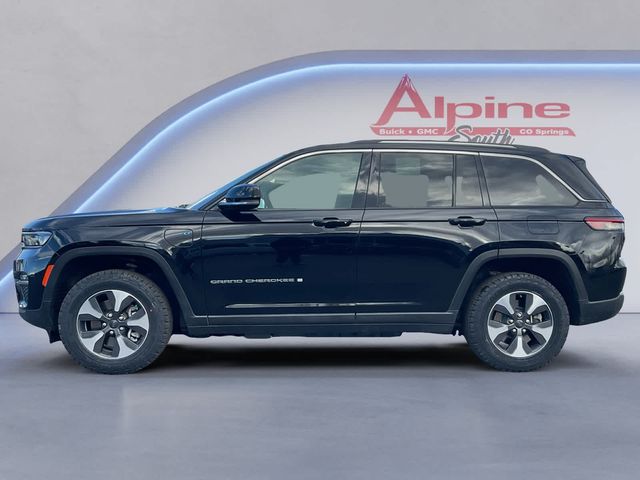 2022 Jeep Grand Cherokee 4xe Base