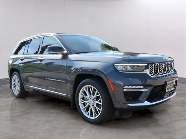 2022 Jeep Grand Cherokee 4xe Summit