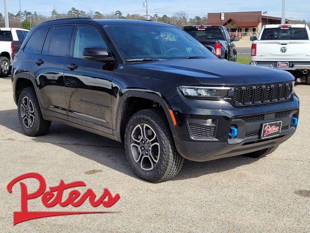 2022 Jeep Grand Cherokee 4xe Trailhawk