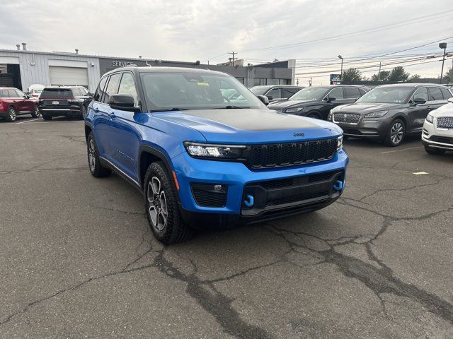 2022 Jeep Grand Cherokee 4xe Trailhawk