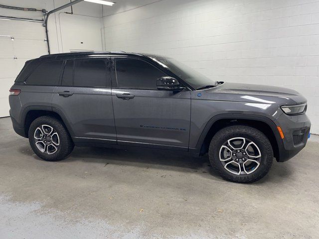 2022 Jeep Grand Cherokee 4xe Trailhawk