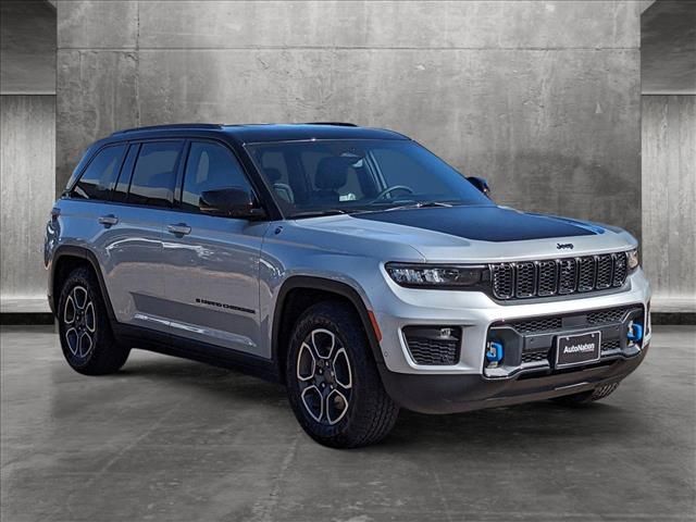 2022 Jeep Grand Cherokee 4xe Trailhawk