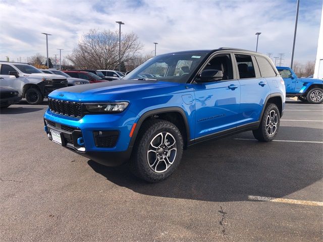 2022 Jeep Grand Cherokee 4xe Trailhawk