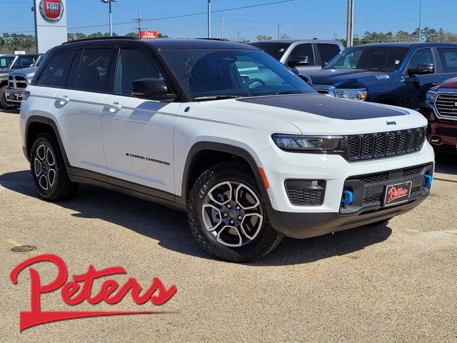 2022 Jeep Grand Cherokee 4xe Trailhawk