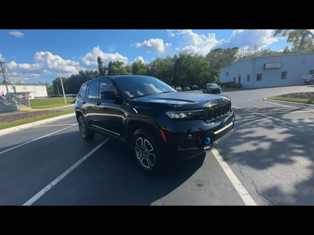 2022 Jeep Grand Cherokee 4xe Trailhawk