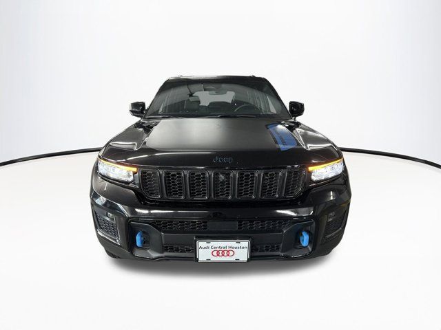 2022 Jeep Grand Cherokee 4xe Trailhawk