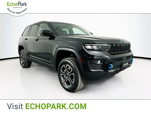 2022 Jeep Grand Cherokee 4xe Trailhawk