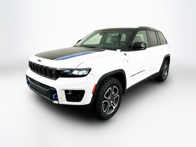 2022 Jeep Grand Cherokee 4xe Trailhawk