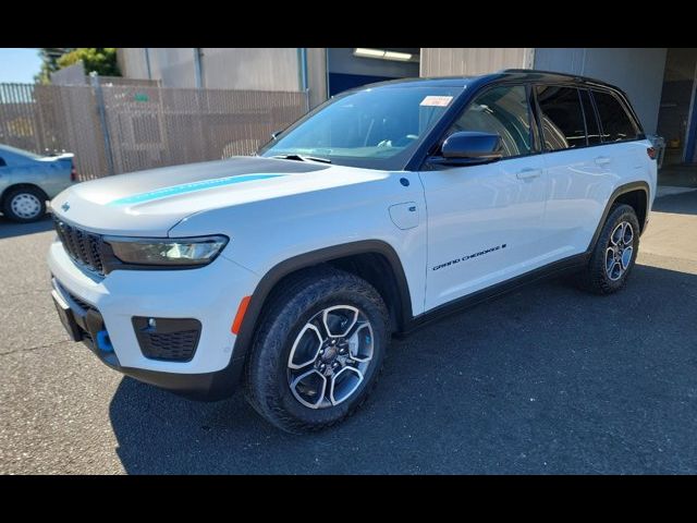 2022 Jeep Grand Cherokee 4xe Trailhawk