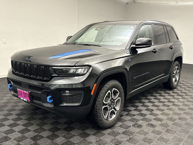 2022 Jeep Grand Cherokee 4xe Trailhawk