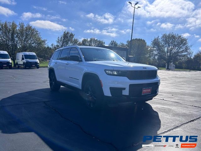 2022 Jeep Grand Cherokee L Altitude