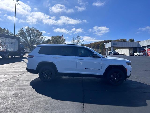 2022 Jeep Grand Cherokee L Altitude