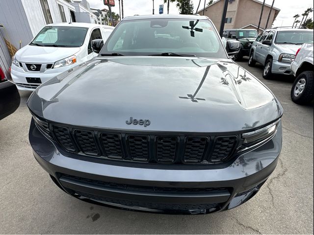 2022 Jeep Grand Cherokee L Altitude