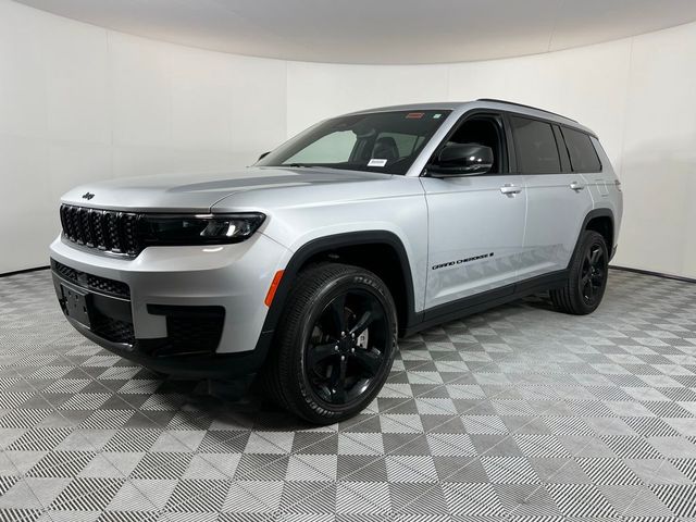 2022 Jeep Grand Cherokee L Altitude