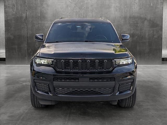 2022 Jeep Grand Cherokee L Altitude