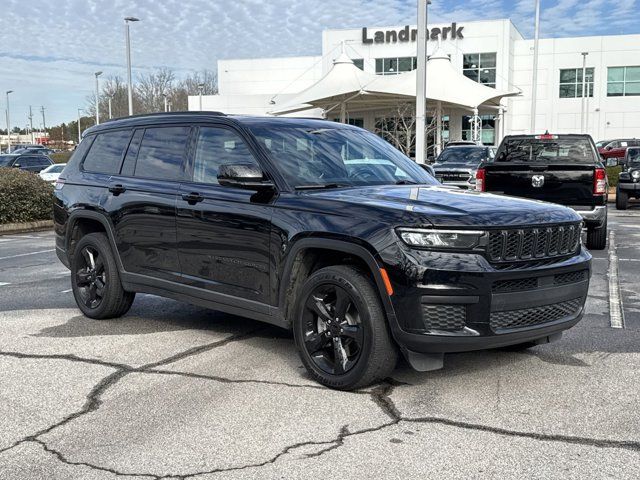 2022 Jeep Grand Cherokee L Altitude