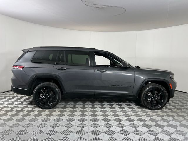 2022 Jeep Grand Cherokee L Altitude