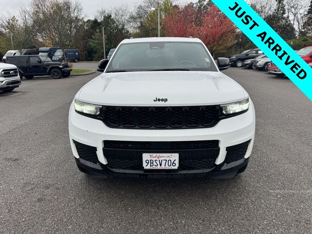 2022 Jeep Grand Cherokee L Altitude