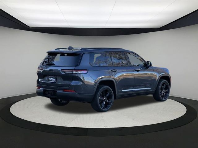 2022 Jeep Grand Cherokee L Altitude