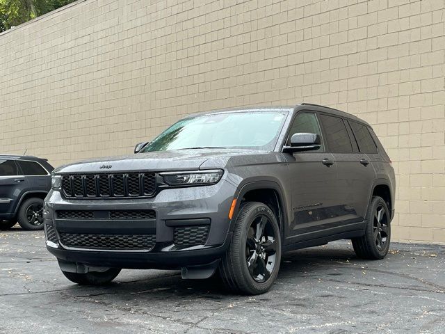 2022 Jeep Grand Cherokee L Altitude