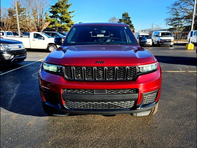 2022 Jeep Grand Cherokee L Altitude