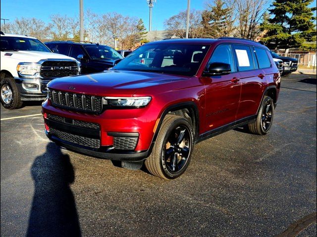 2022 Jeep Grand Cherokee L Altitude