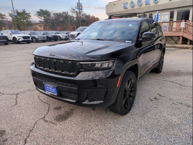 2022 Jeep Grand Cherokee L Altitude
