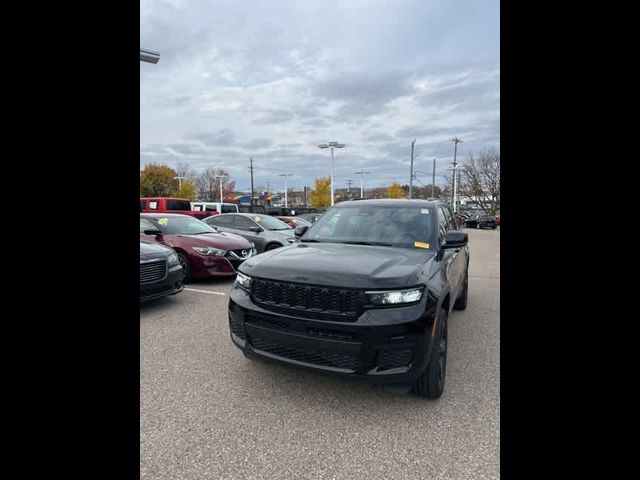 2022 Jeep Grand Cherokee L Altitude