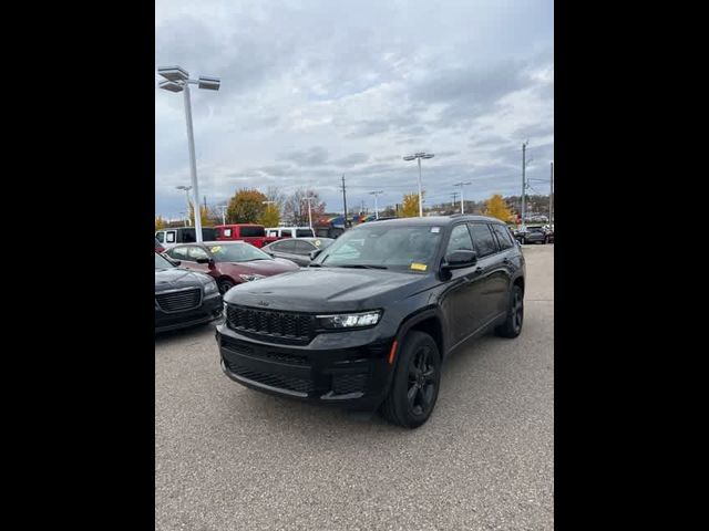 2022 Jeep Grand Cherokee L Altitude