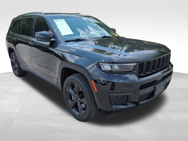 2022 Jeep Grand Cherokee L Altitude