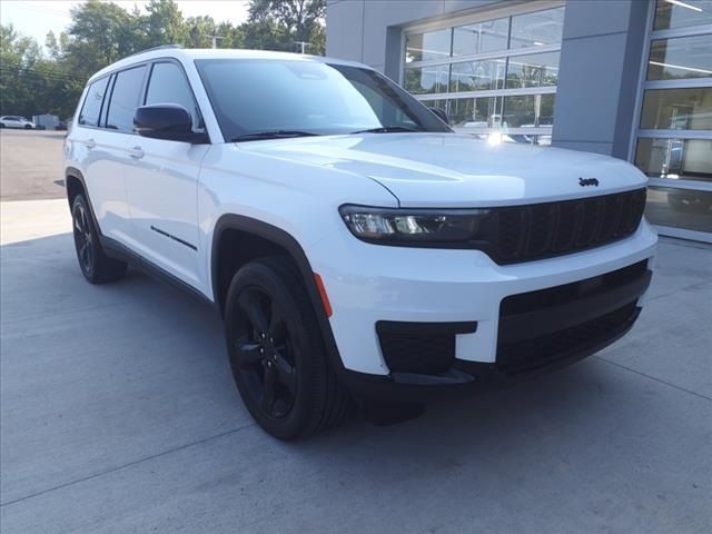 2022 Jeep Grand Cherokee L Altitude