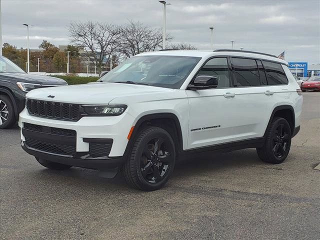 2022 Jeep Grand Cherokee L Altitude