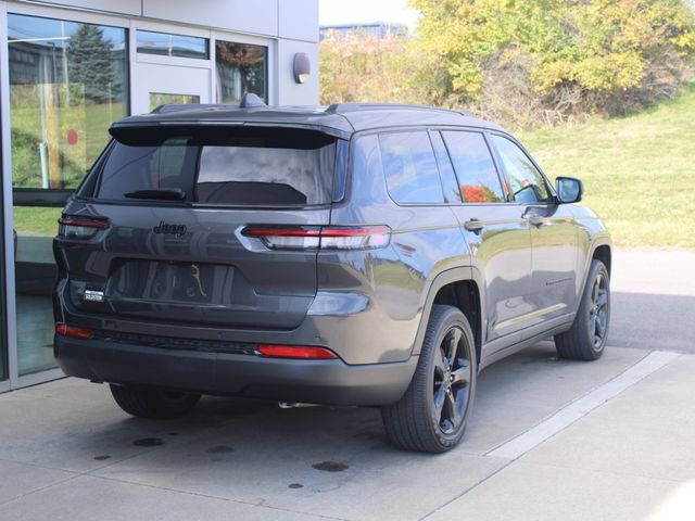 2022 Jeep Grand Cherokee L Altitude