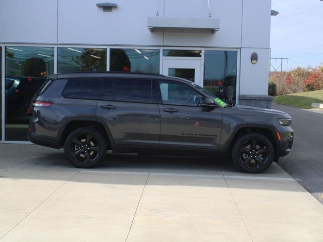 2022 Jeep Grand Cherokee L Altitude