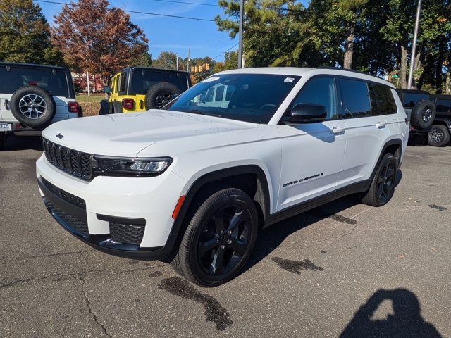 2022 Jeep Grand Cherokee L Altitude