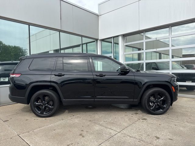 2022 Jeep Grand Cherokee L Altitude