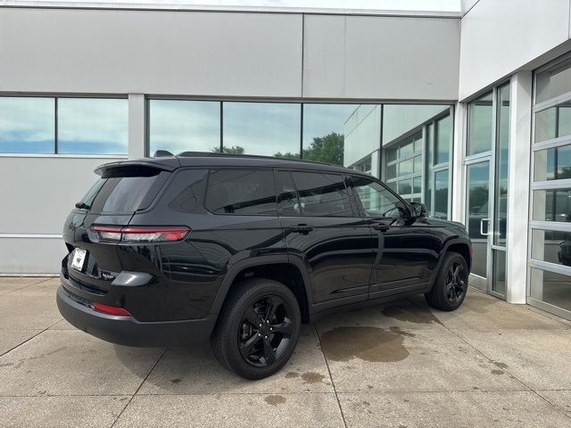 2022 Jeep Grand Cherokee L Altitude