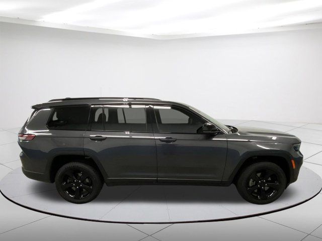 2022 Jeep Grand Cherokee L Altitude