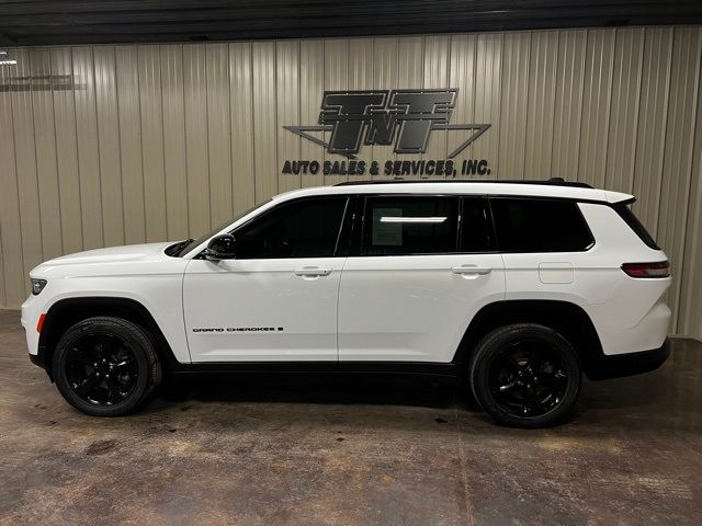 2022 Jeep Grand Cherokee L Altitude