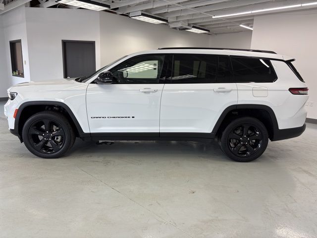 2022 Jeep Grand Cherokee L Altitude