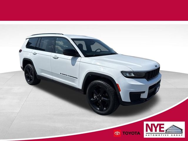 2022 Jeep Grand Cherokee L Altitude