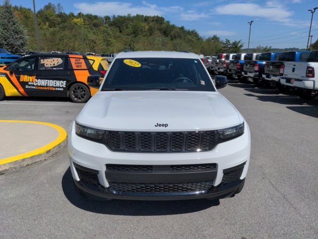 2022 Jeep Grand Cherokee L Altitude