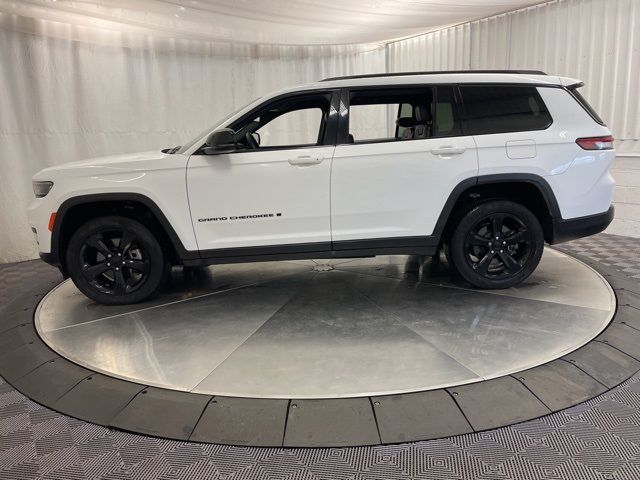 2022 Jeep Grand Cherokee L Altitude