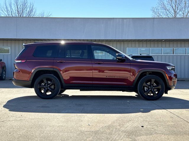 2022 Jeep Grand Cherokee L Altitude