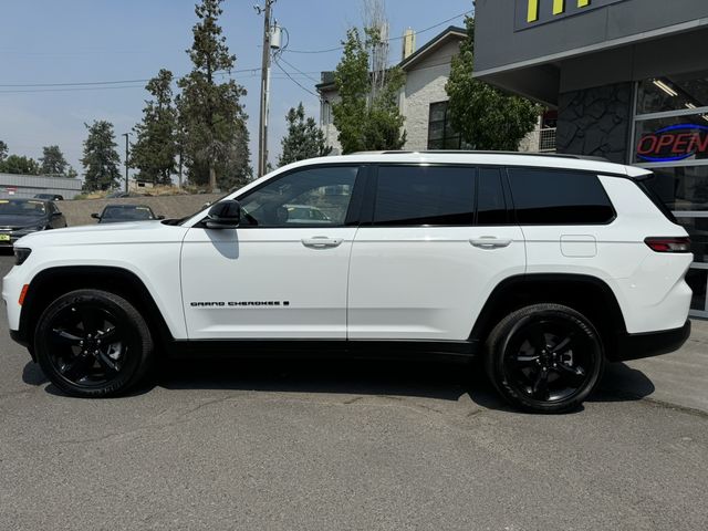 2022 Jeep Grand Cherokee L Altitude