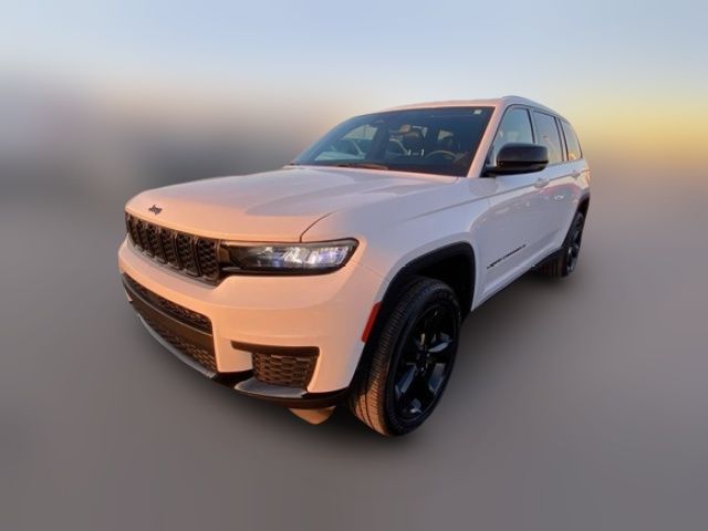 2022 Jeep Grand Cherokee L Altitude