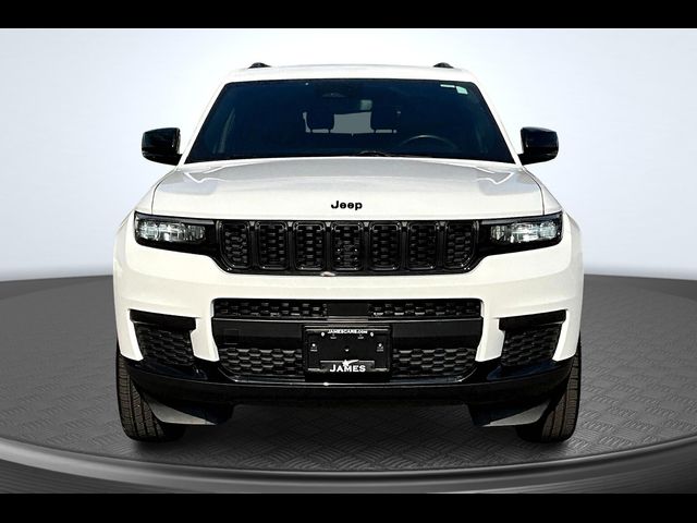 2022 Jeep Grand Cherokee L Altitude