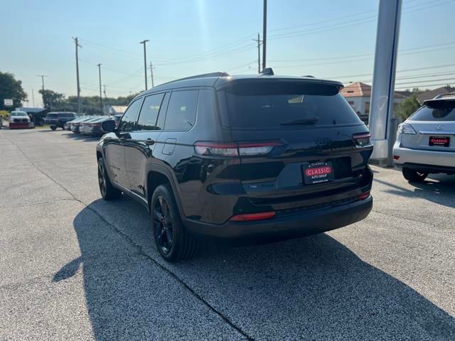 2022 Jeep Grand Cherokee L Altitude