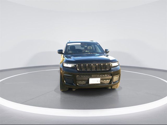 2022 Jeep Grand Cherokee L Altitude